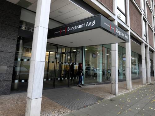 Der Eingang zum Bürgeramt Aegi