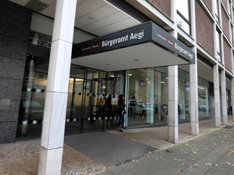 Der Eingang zum Bürgeramt Aegi